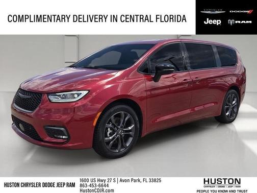 Red 2026 Chrysler Pacifica Select FWD