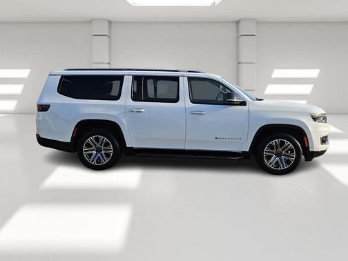 2023 Jeep Wagoneer L Series II