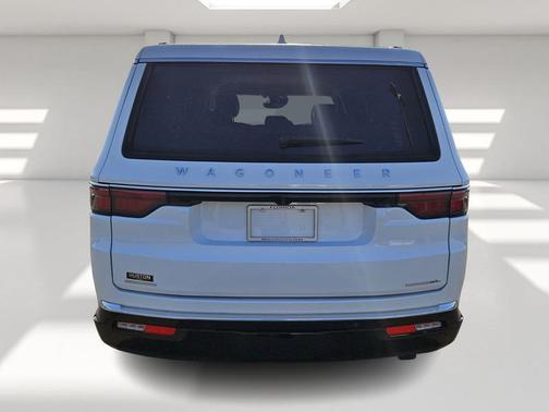 2023 Jeep Wagoneer L Series II
