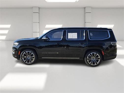 2023 Jeep Grand Wagoneer Series III