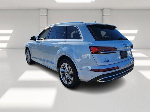 2024 Audi Q7 55 Premium