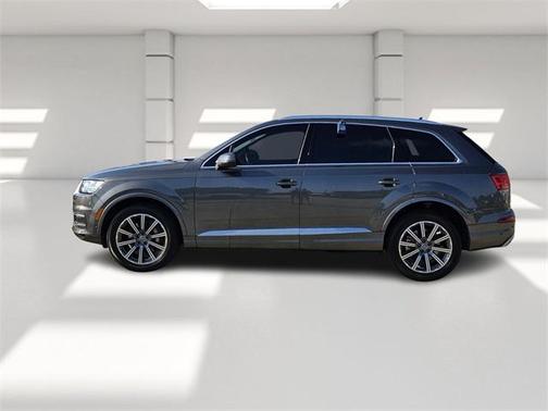 2019 Audi Q7 55 Prestige