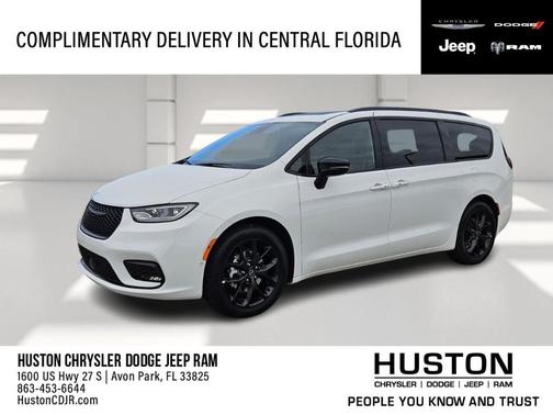 2026 Chrysler Pacifica Limited FWD