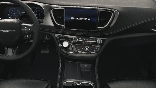 White 2027 Chrysler Pacifica LIMITED