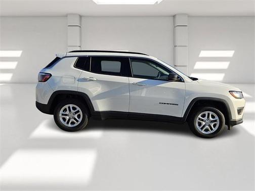 2020 Jeep Compass Sport