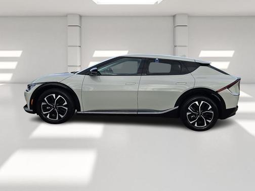 2024 Kia EV6 Wind
