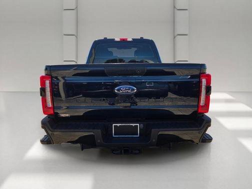 Blue 2024 Ford F-250 XL