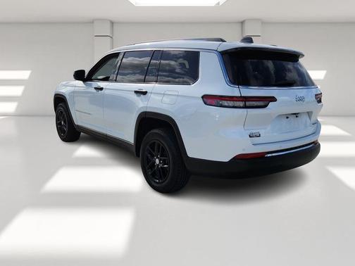 2024 Jeep Grand Cherokee L Laredo
