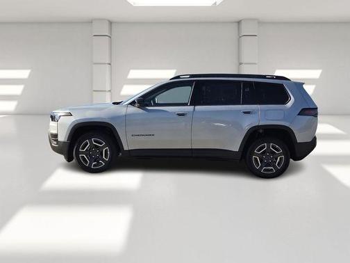 Silver 2026 Jeep Cherokee Limited