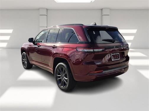 2026 Jeep Grand Cherokee Limited Reserve 4x4