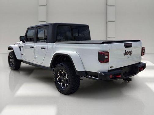 White 2023 Jeep Gladiator Rubicon