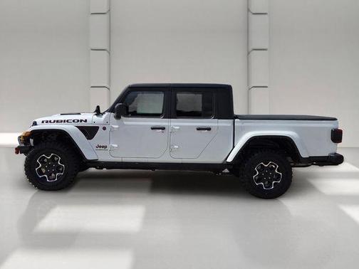 White 2023 Jeep Gladiator Rubicon