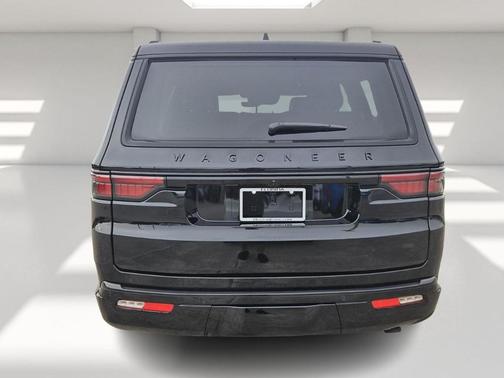 2025 Jeep Wagoneer Series II