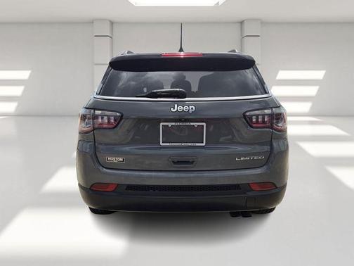 Gray 2020 Jeep Compass Limited