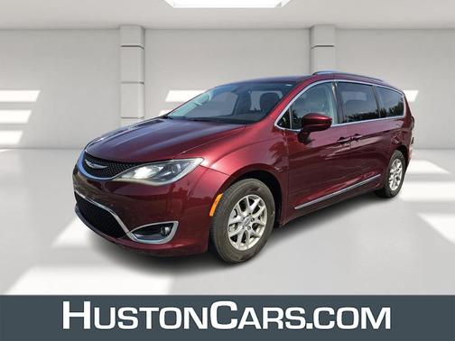 2020 Chrysler Pacifica Touring-L