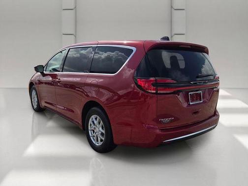 Red 2027 Chrysler Pacifica SELECT