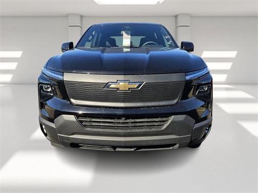 2024 Chevrolet Silverado EV WT