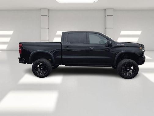 Black 2024 Chevrolet Silverado 1500 ZR2