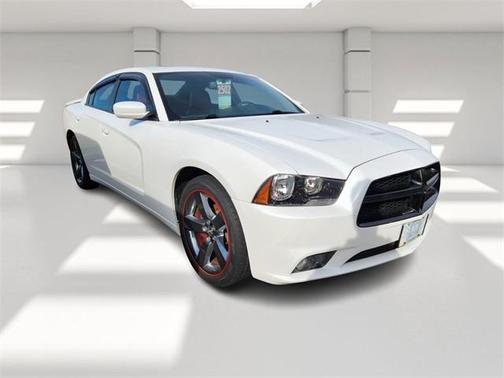 2014 Dodge Charger SXT