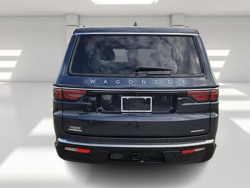 2023 Jeep Wagoneer Series III