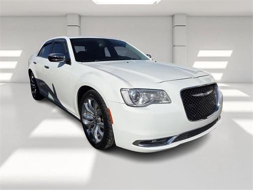 2018 Chrysler 300 Limited