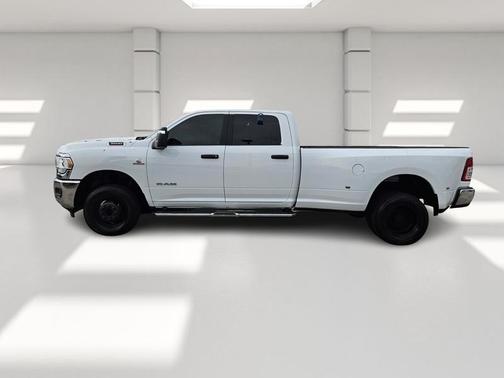 2023 RAM 3500 Big Horn