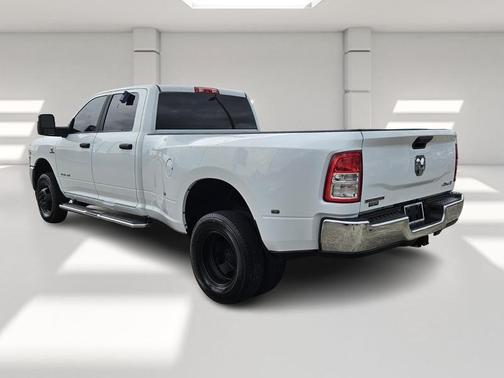 2023 RAM 3500 Big Horn