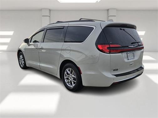 2021 Chrysler Pacifica Touring