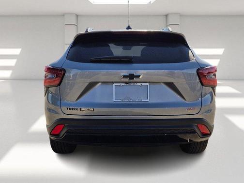 Gray 2026 Chevrolet Trax 2RS