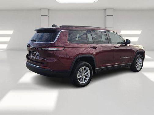 2026 Jeep Grand Cherokee L Laredo 4x4