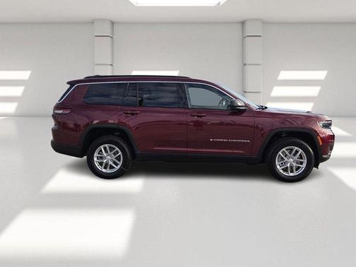 2026 Jeep Grand Cherokee L Laredo 4x4