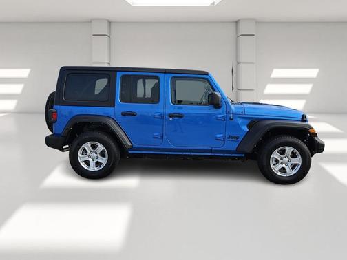 2022 Jeep Wrangler Unlimited Sport S