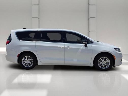 White 2026 Chrysler Pacifica Select FWD