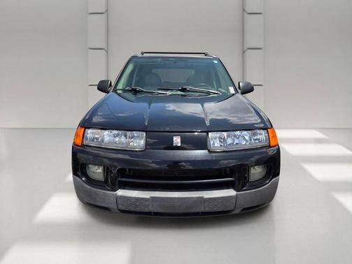 Black 2004 Saturn Vue