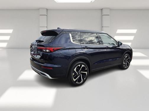 2024 Mitsubishi Outlander SEL