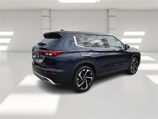 2024 Mitsubishi Outlander SEL