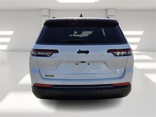 2026 Jeep Grand Cherokee L Limited 4x2