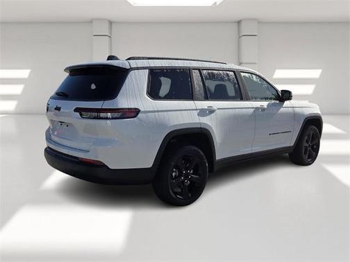 2026 Jeep Grand Cherokee L Limited 4x2