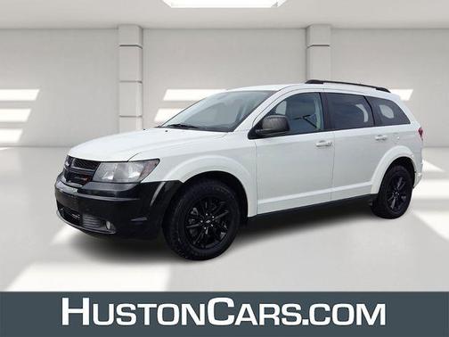 White 2020 Dodge Journey SE Value