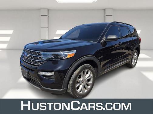 Black 2020 Ford Explorer XLT
