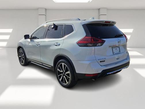 2020 Nissan Rogue SL
