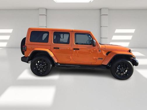 2025 Jeep Wrangler 4xe Sahara