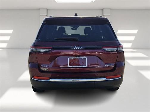 2024 Jeep Grand Cherokee Laredo