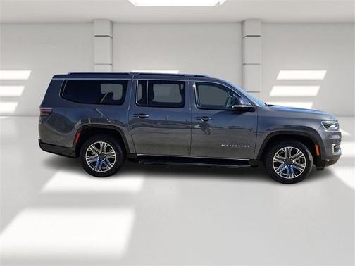 2023 Jeep Wagoneer L Series II
