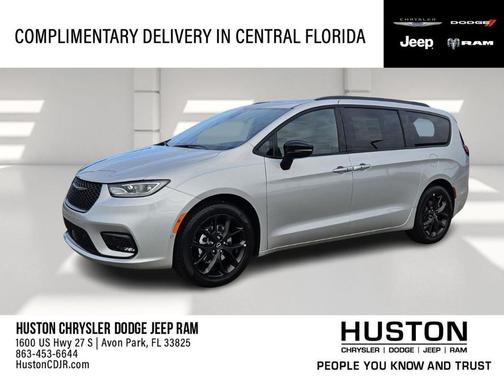 2026 Chrysler Pacifica Limited FWD