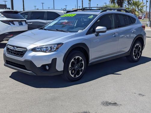 Ice Silver Metallic 2022 Subaru Crosstrek Premium