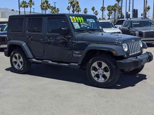 Rhino Clearcoat 2018 Jeep Wrangler JK Unlimited Sahara