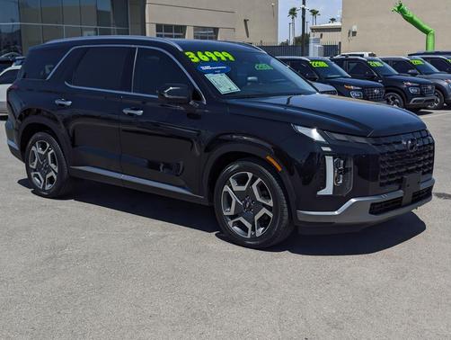 Abyss Black Pearl 2023 Hyundai PALISADE Limited