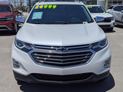 Iridescent Pearl Tricoat 2020 Chevrolet Equinox Premier w/2LZ