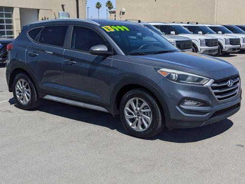 Coliseum Gray 2017 Hyundai TUCSON SE